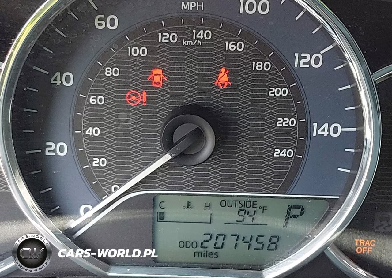 2015 Toyota Corolla Le VIN:5YFBURHE1FP298820 - 15