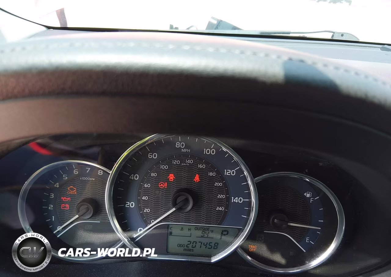 2015 Toyota Corolla Le VIN:5YFBURHE1FP298820 - 7