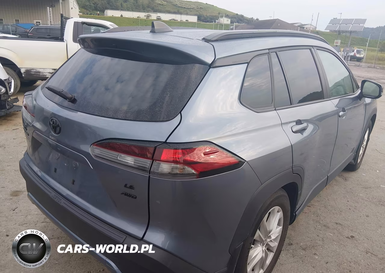 2026 Toyota Corolla Cross Le VIN:7MUBAABG8TV161533 - 4
