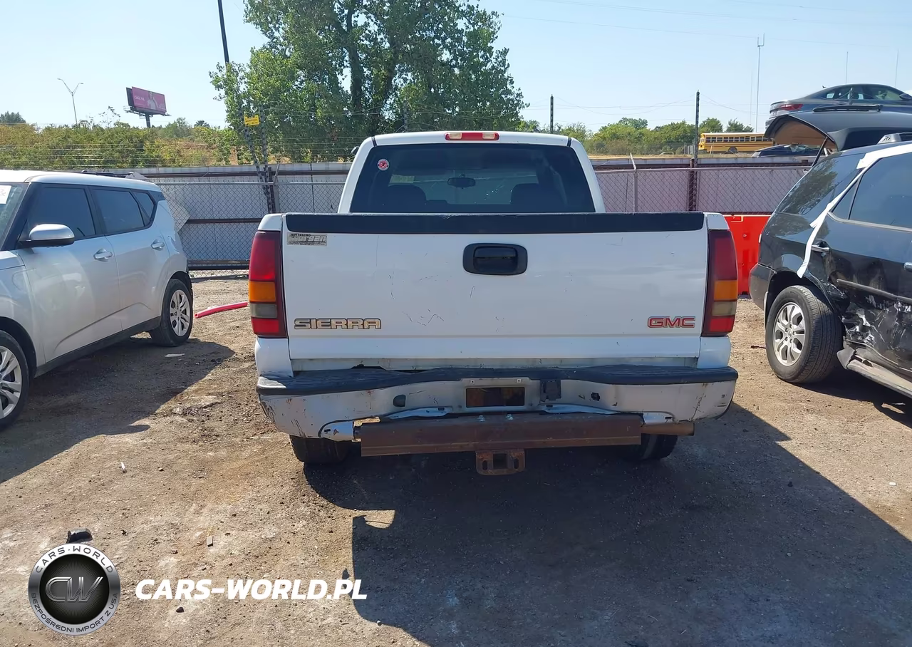 2007 GMC Sierra 1500 Classic Work Truck VIN:1GTEC19X47Z132218 - 17
