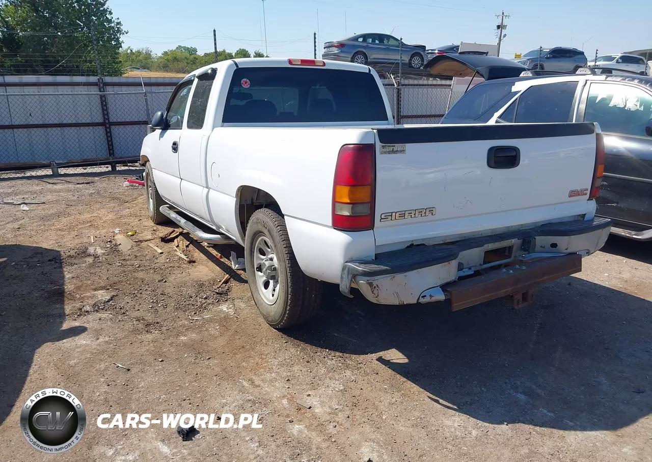 2007 GMC Sierra 1500 Classic Work Truck VIN:1GTEC19X47Z132218 - 3