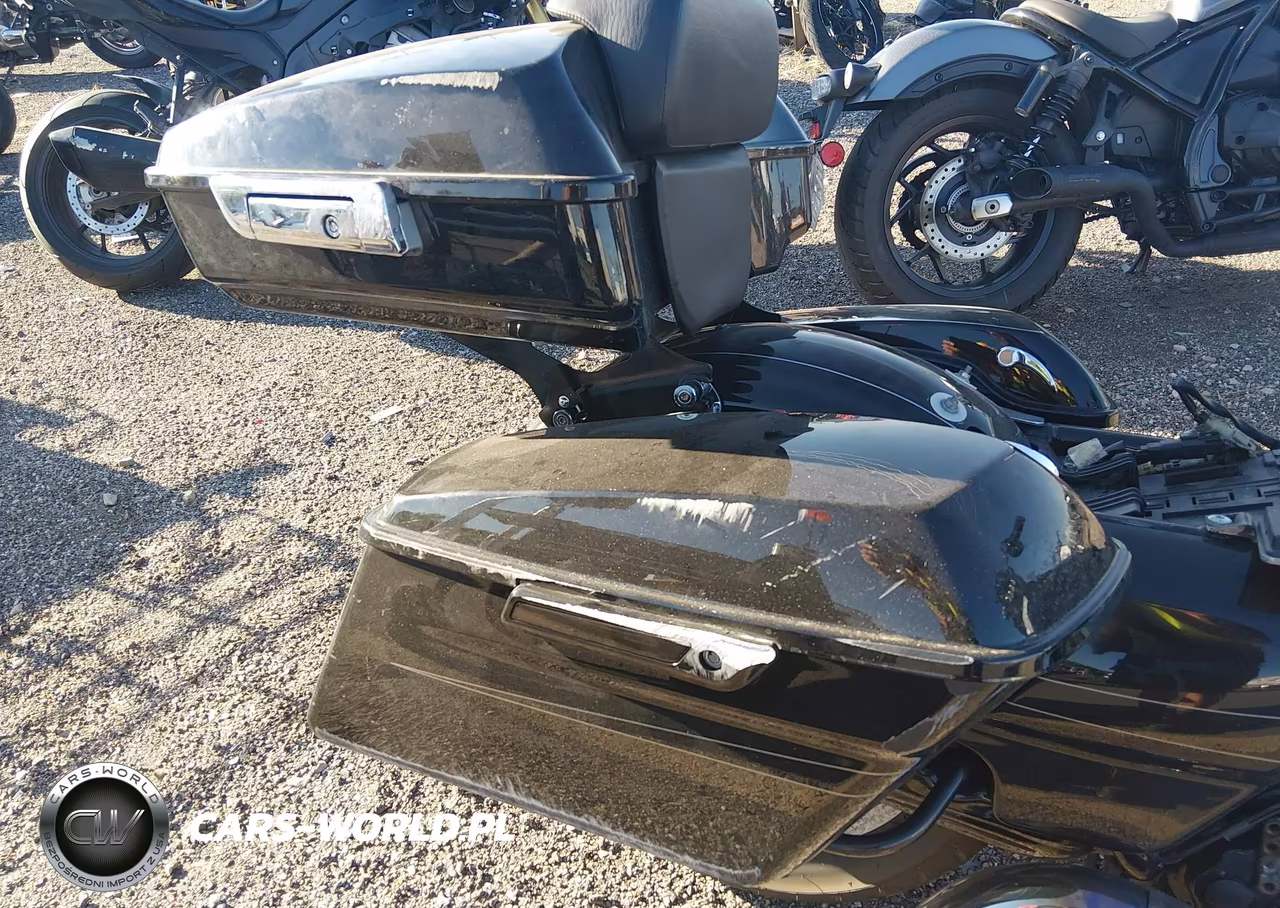 2015 Harley-Davidson Flhxs Street Glide Special VIN:1HD1KRM18FB636196 - 15