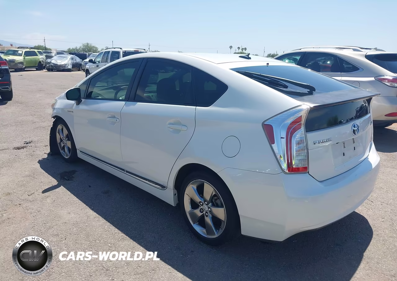 2013 Toyota Prius Three Se VIN:JTDKN3DU6D5590951 - 3