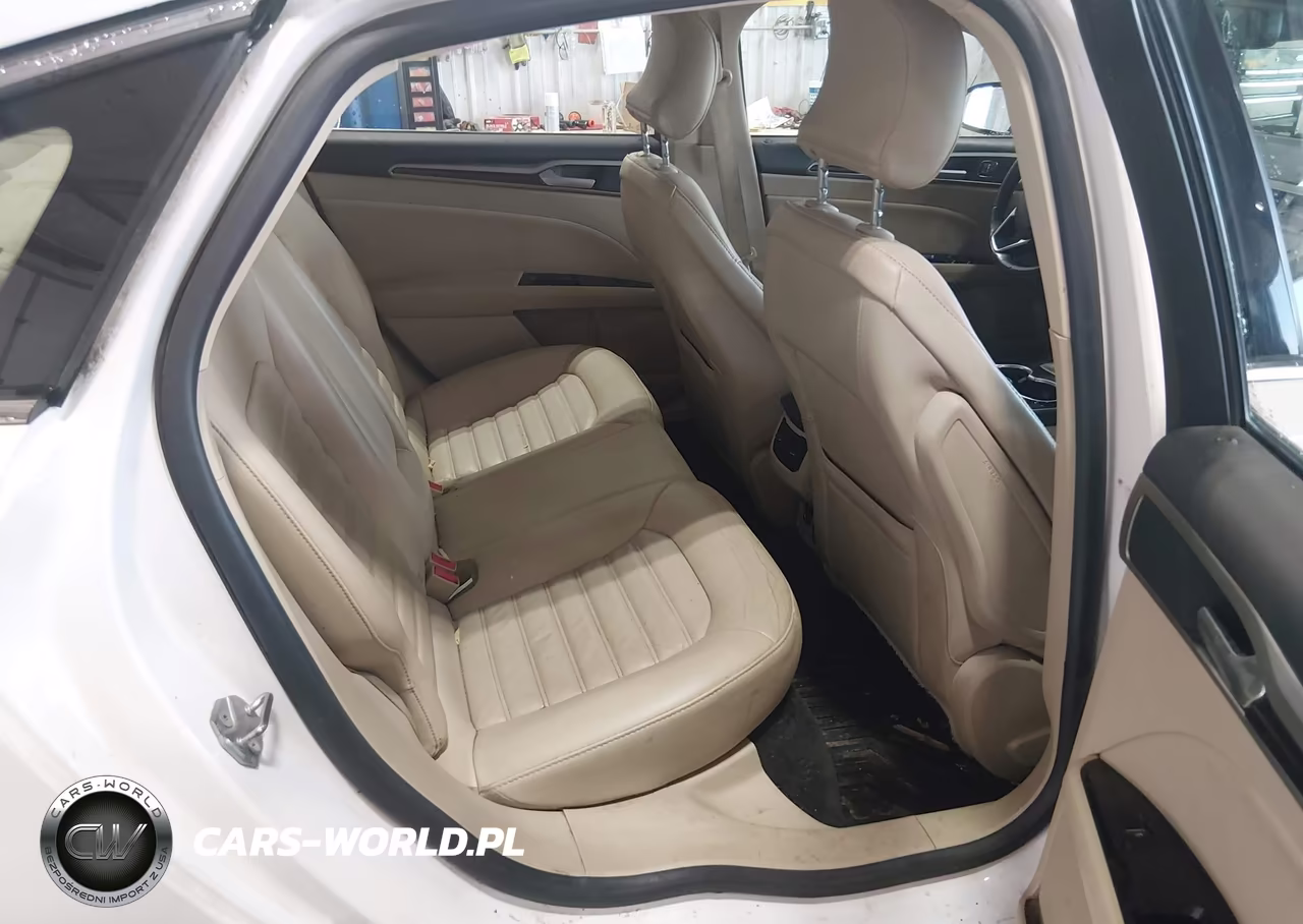 2016 Ford Fusion Energi Se Luxury VIN:3FA6P0PU8GR138772 - 8