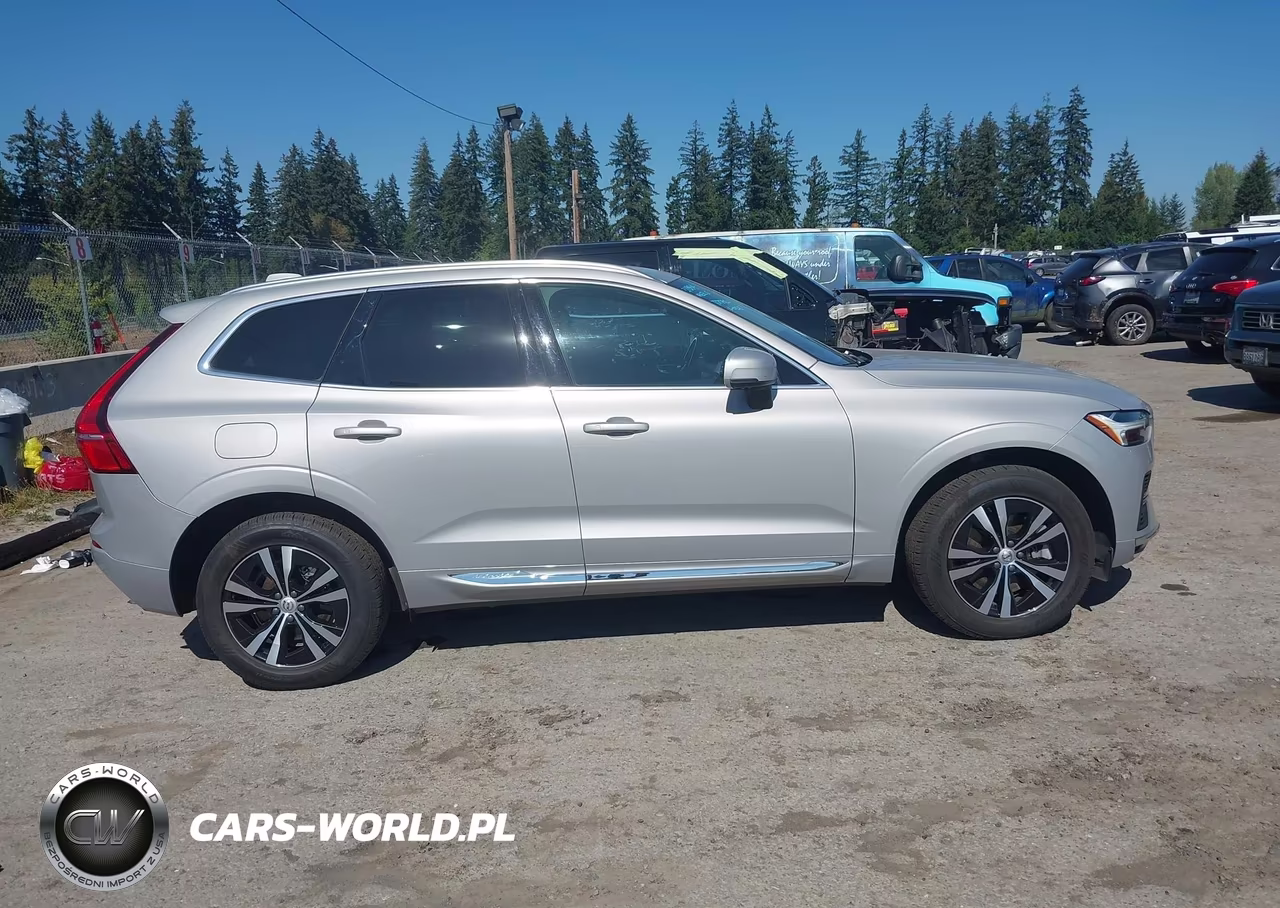 2023 Volvo Xc60 Recharge Plug-In Hybrid T8 Core Bright Theme VIN:YV4H60DK7P1333164 - 14