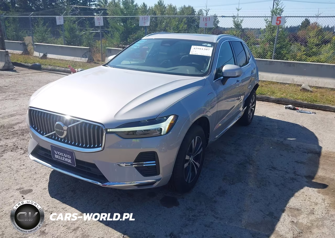 2023 Volvo Xc60 Recharge Plug-In Hybrid T8 Core Bright Theme VIN:YV4H60DK7P1333164 - 2