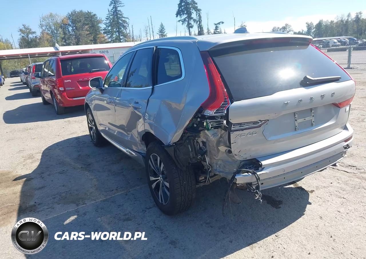 2023 Volvo Xc60 Recharge Plug-In Hybrid T8 Core Bright Theme VIN:YV4H60DK7P1333164 - 3