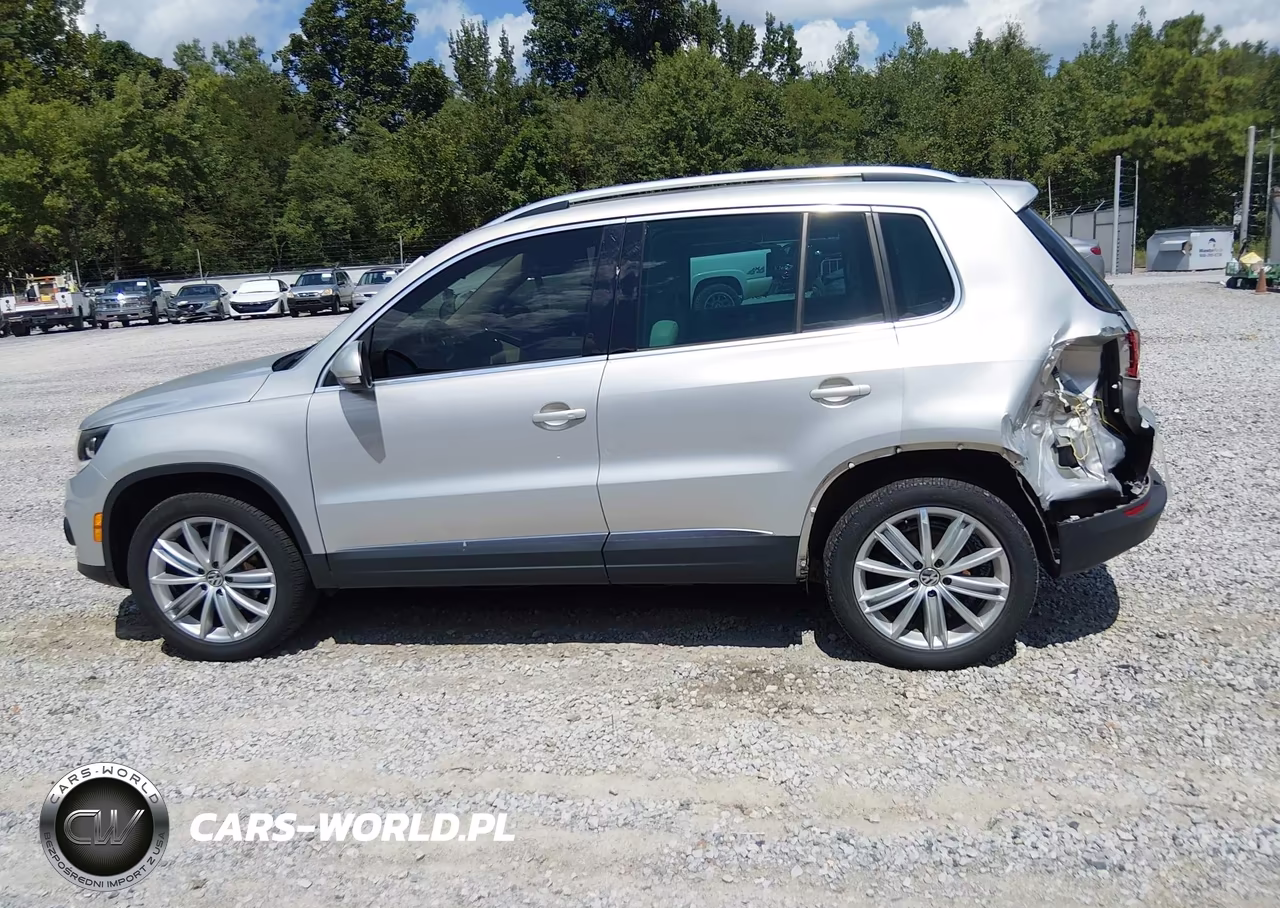 2014 Volkswagen Tiguan Sel VIN:WVGBV3AX1EW556020 - 15