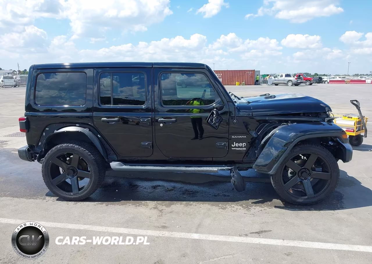 2019 Jeep Wrangler Unlimited Sahara VIN:1C4HJXEG9KW633627 - 13