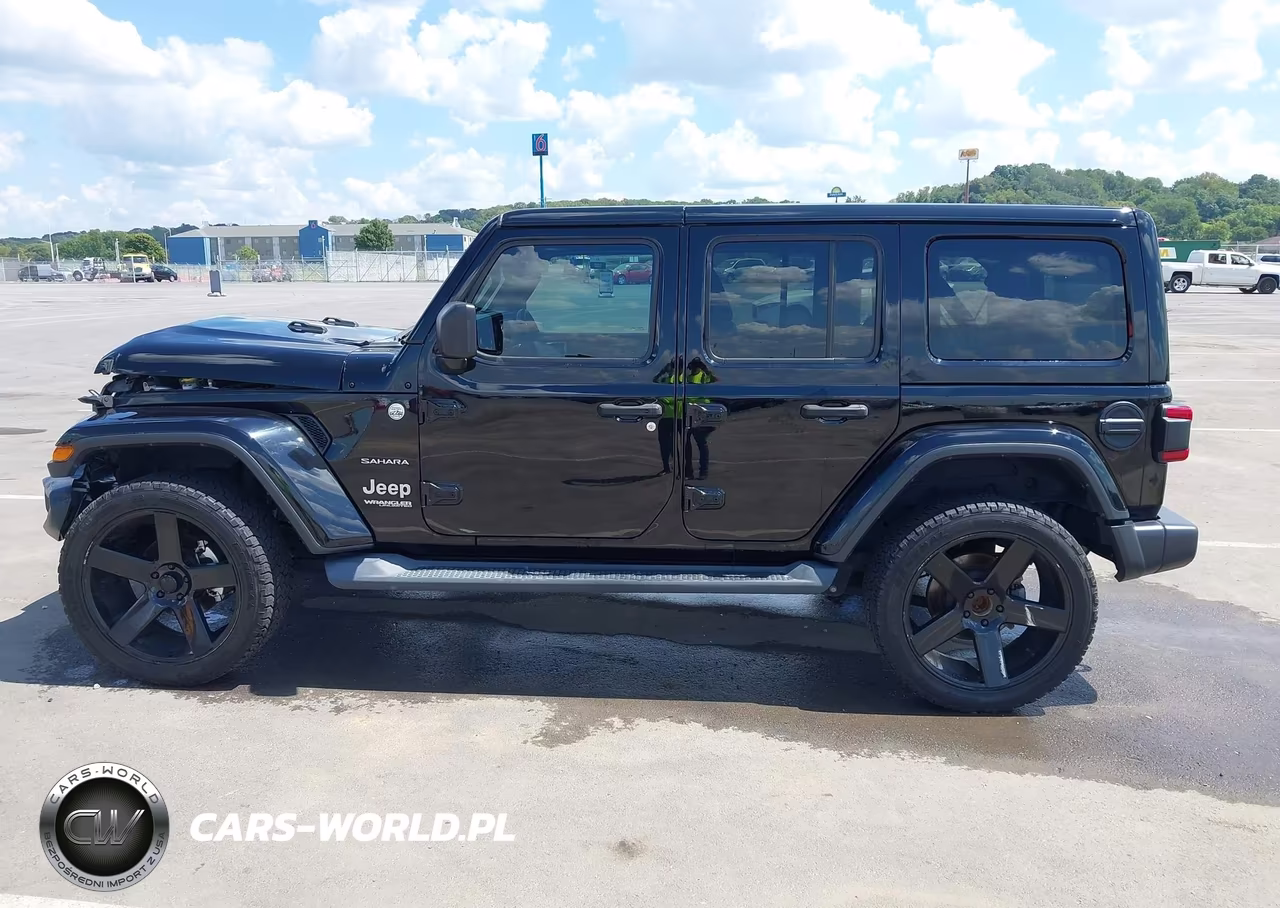 2019 Jeep Wrangler Unlimited Sahara VIN:1C4HJXEG9KW633627 - 14