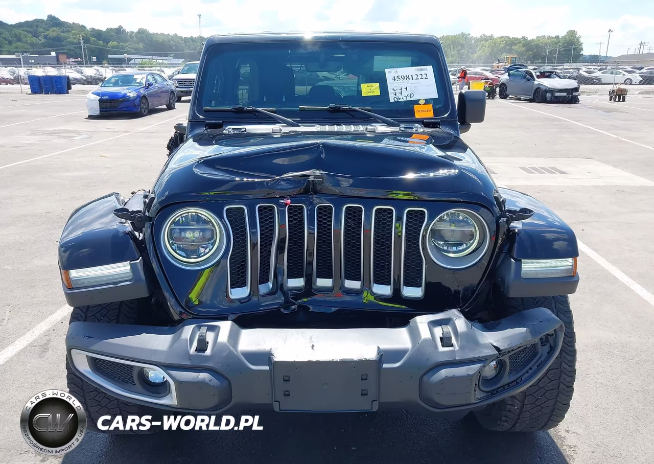 2019 Jeep Wrangler Unlimited Sahara VIN:1C4HJXEG9KW633627 - 6
