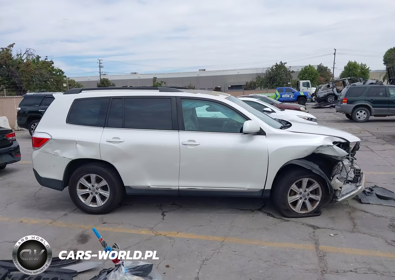 2013 Toyota Highlander Se V6 VIN:5TDBK3EH2DS260647 - 14