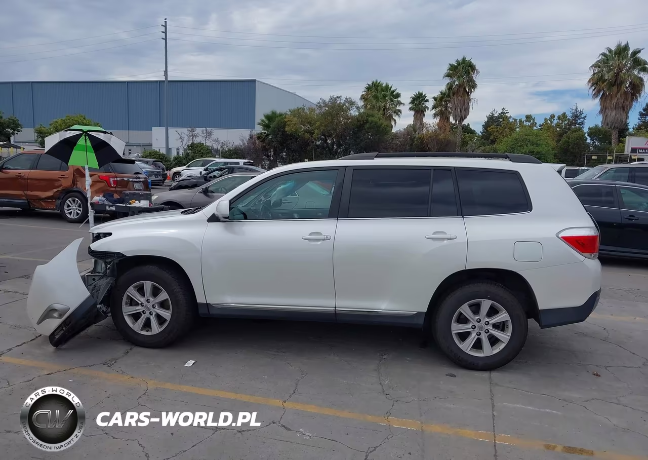 2013 Toyota Highlander Se V6 VIN:5TDBK3EH2DS260647 - 15