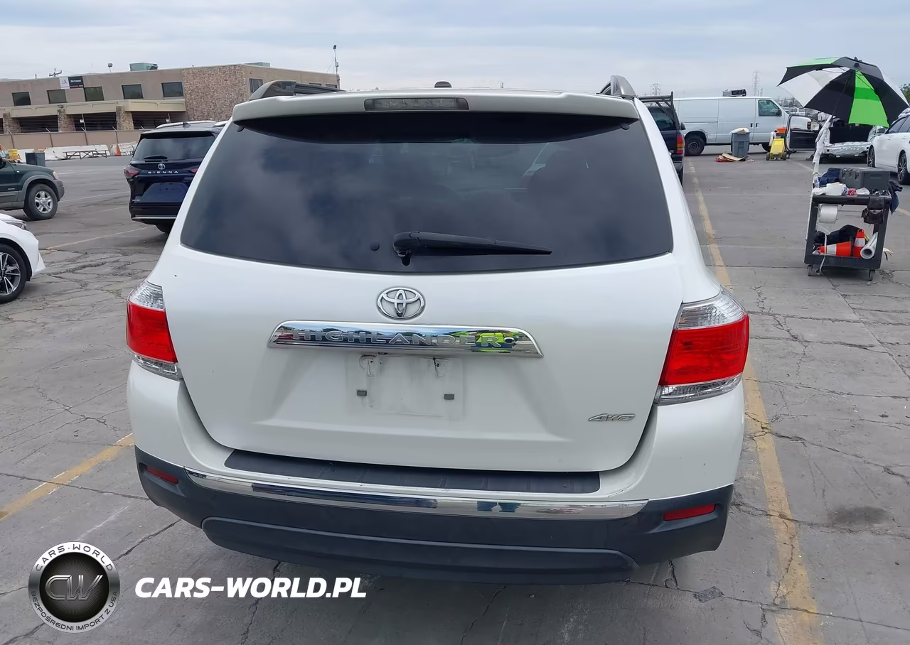 2013 Toyota Highlander Se V6 VIN:5TDBK3EH2DS260647 - 17