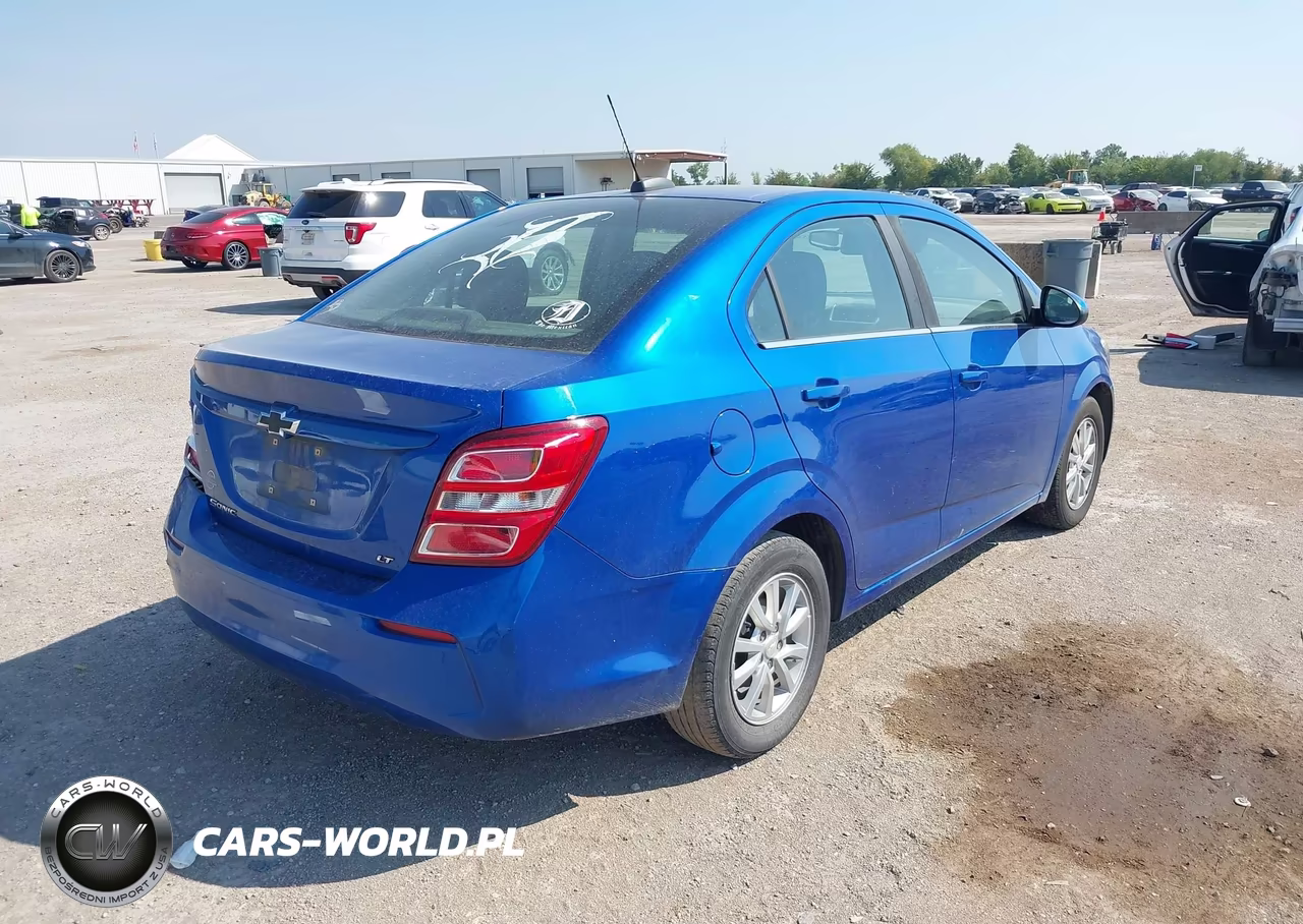 2019 Chevrolet Sonic Lt Auto VIN:1G1JD5SB6K4105019 - 4