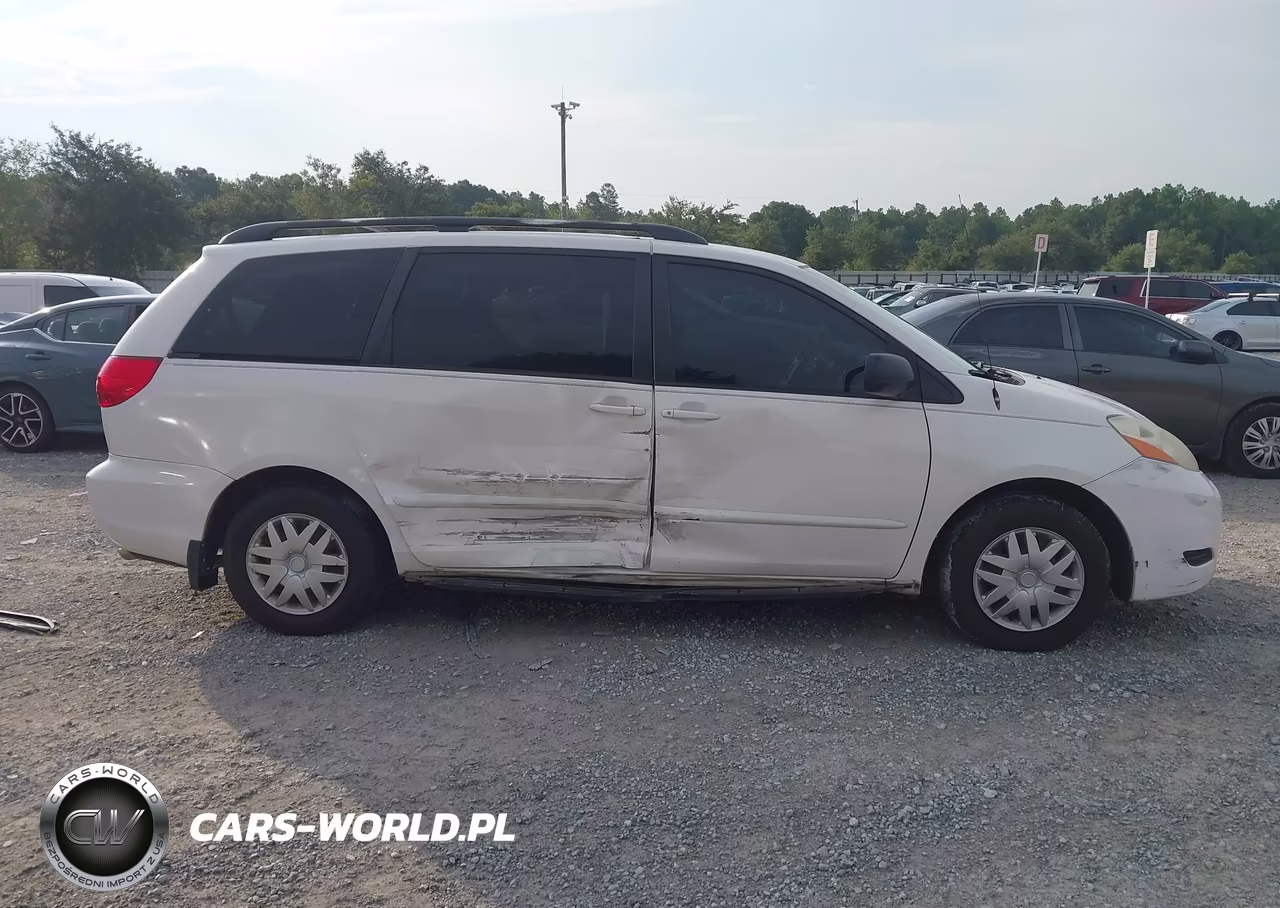 2007 Toyota Sienna Le VIN:5TDZK23C77S092069 - 14