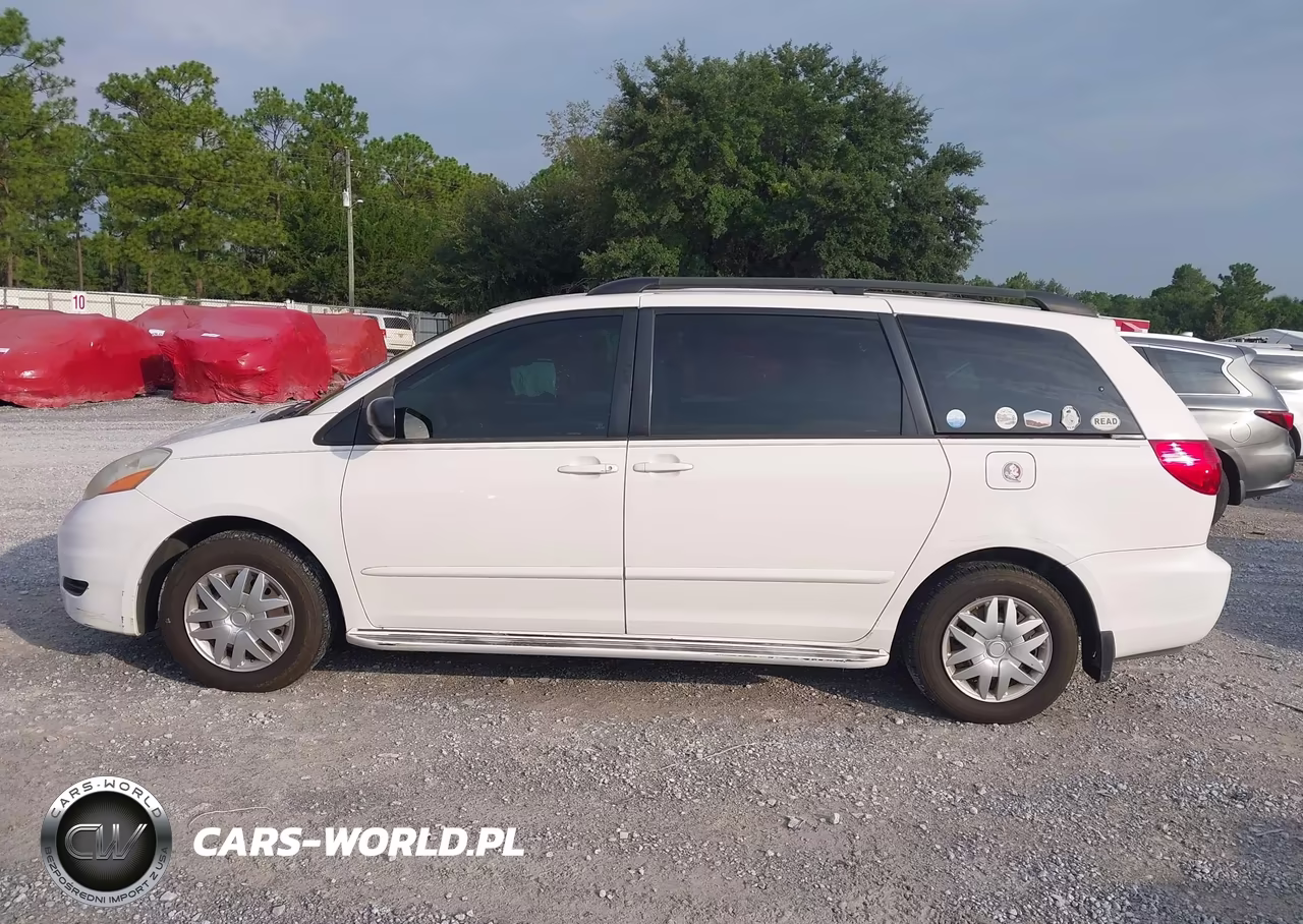 2007 Toyota Sienna Le VIN:5TDZK23C77S092069 - 15