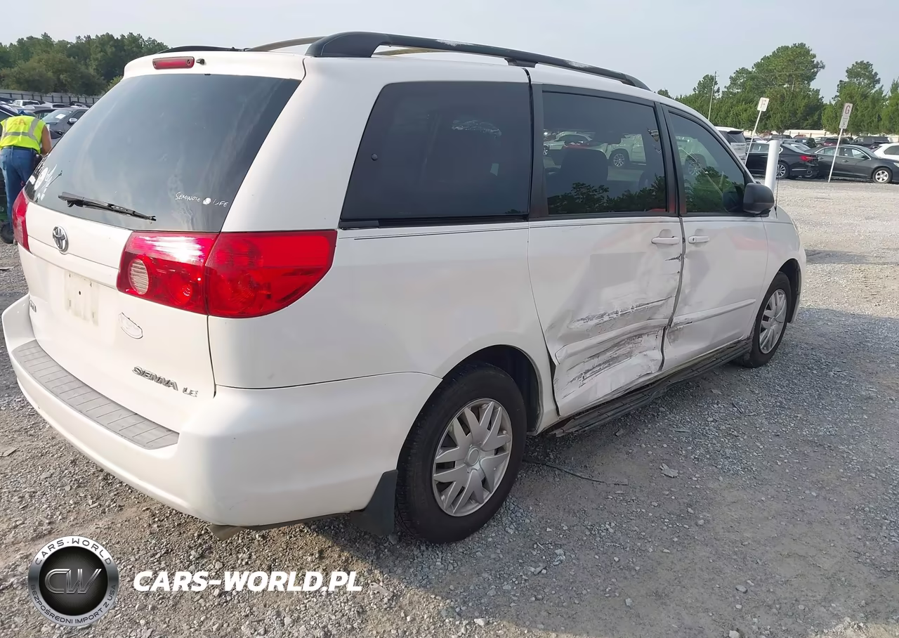 2007 Toyota Sienna Le VIN:5TDZK23C77S092069 - 4