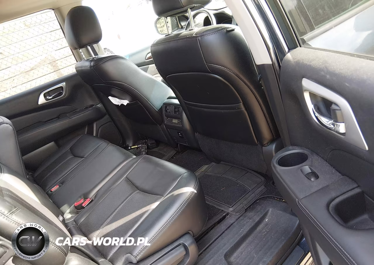 2016 Nissan Pathfinder Platinum VIN:5N1AR2MM2GC618458 - 8