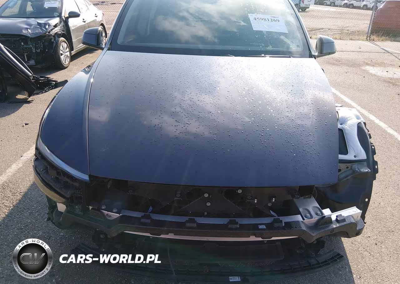 2026 Tesla Model Y Premium Rear-Wheel Drive-Rear-Wheel Drive VIN:7SAYGDED5TA463355 - 10