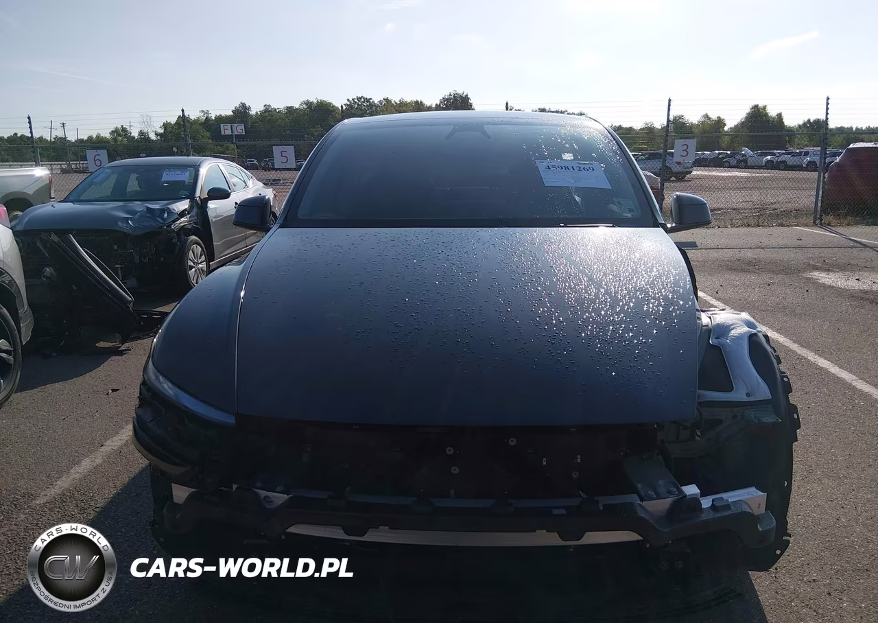 2026 Tesla Model Y Premium Rear-Wheel Drive-Rear-Wheel Drive VIN:7SAYGDED5TA463355 - 13