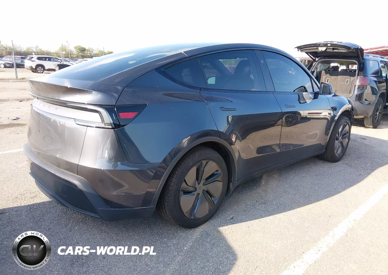2026 Tesla Model Y Premium Rear-Wheel Drive-Rear-Wheel Drive VIN:7SAYGDED5TA463355 - 4