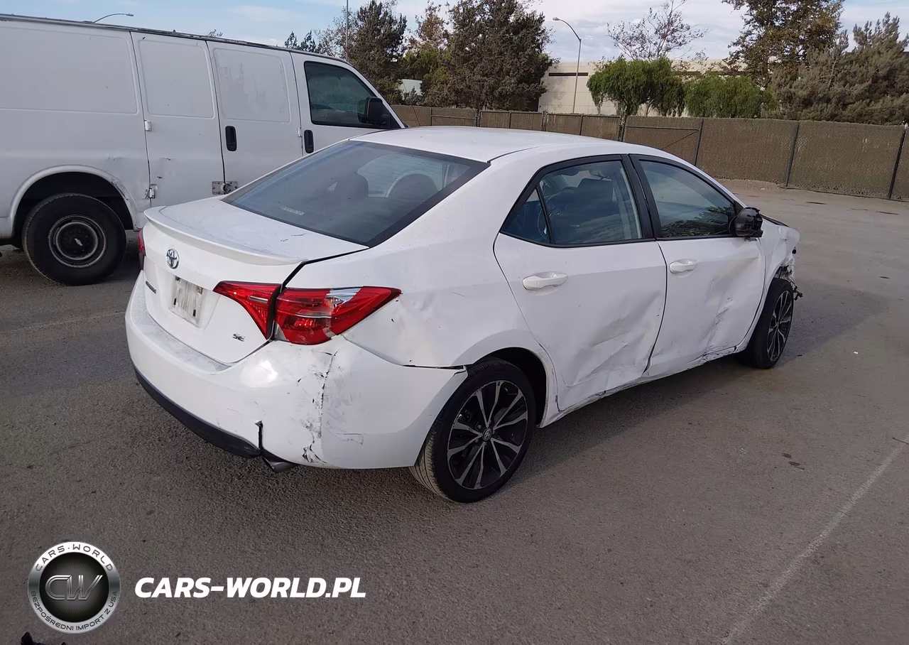 2018 Toyota Corolla Se VIN:5YFBURHE4JP771506 - 4