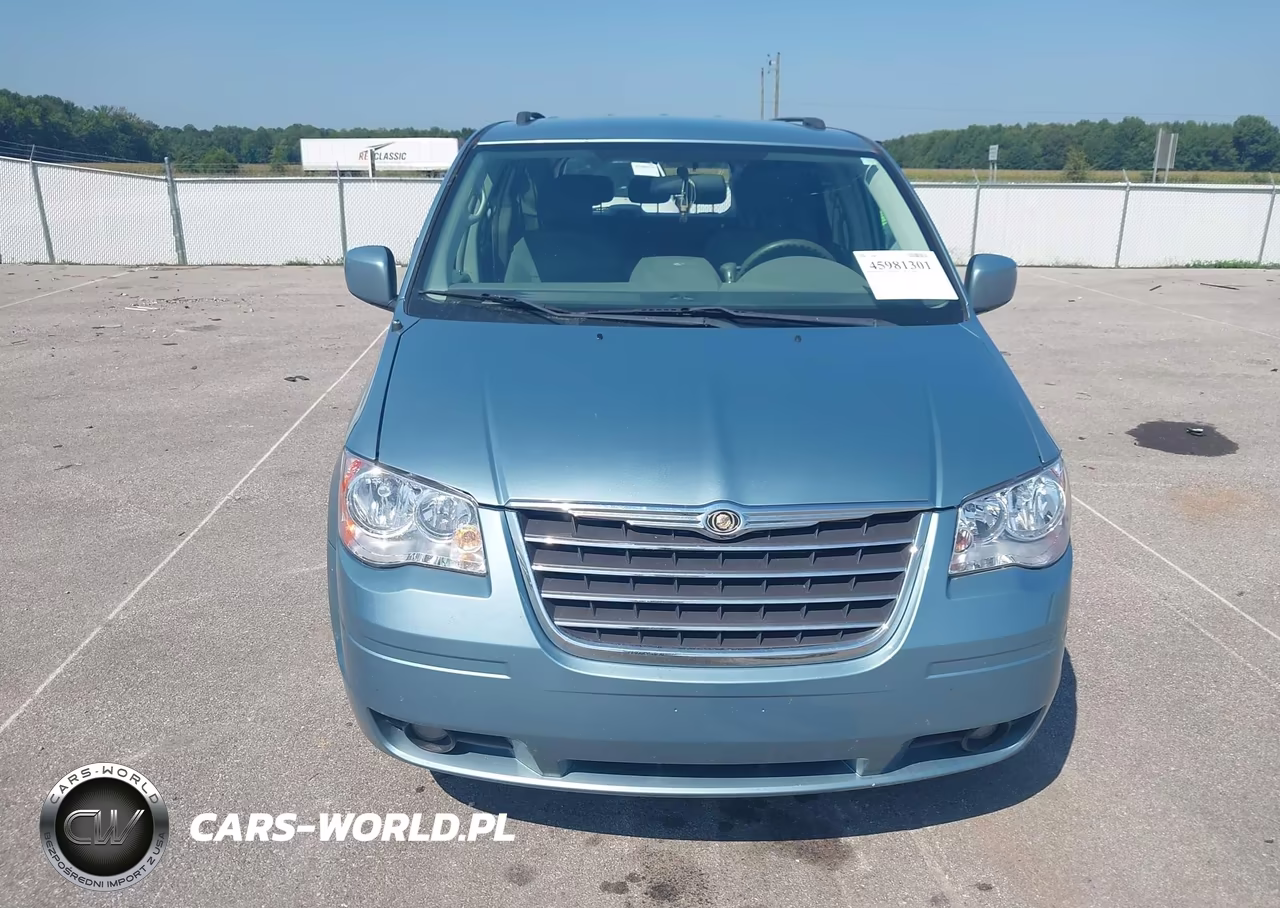 2010 Chrysler Town & Country Touring VIN:2A4RR5D14AR198113 - 12