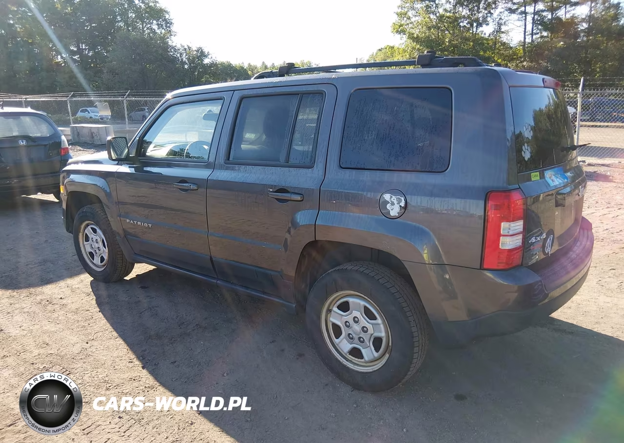 2015 Jeep Patriot Sport VIN:1C4NJRBB9FD366076 - 3