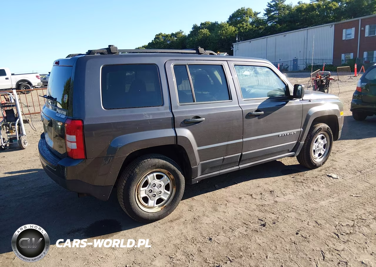 2015 Jeep Patriot Sport VIN:1C4NJRBB9FD366076 - 4