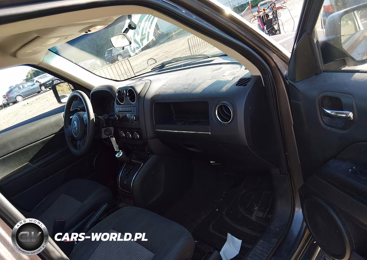 2015 Jeep Patriot Sport VIN:1C4NJRBB9FD366076 - 5