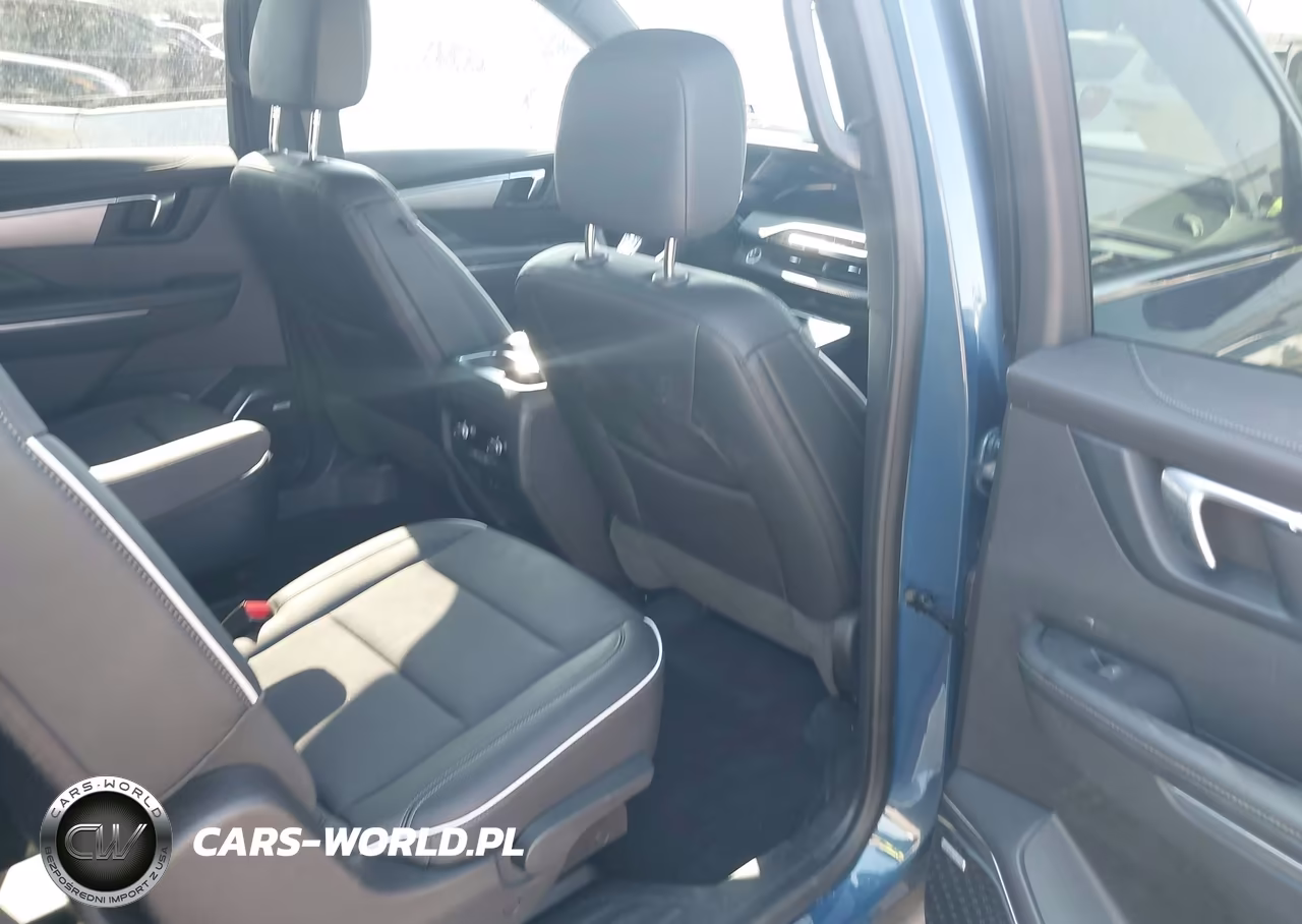 2025 Buick Enclave Preferred Fwd VIN:5GAERARS7SJ104232 - 8