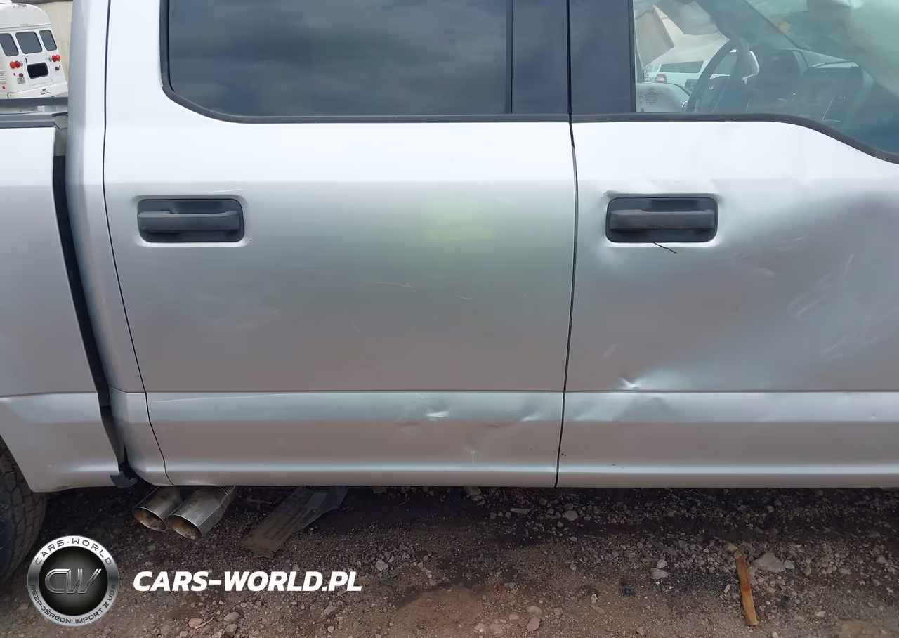2018 Ford F-150 Xlt VIN:1FTEW1E54JFD54018 - 17