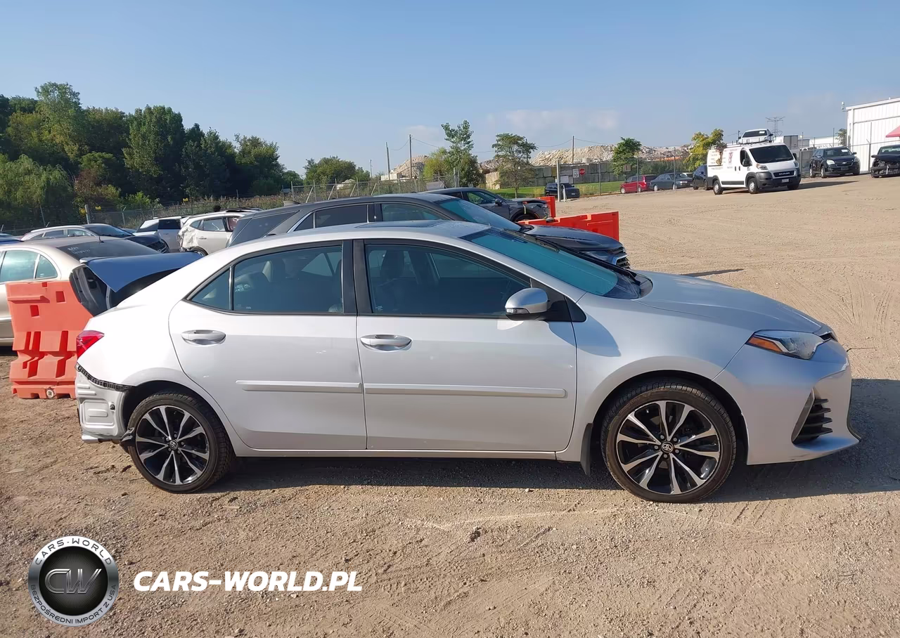 2017 Toyota Corolla Se VIN:2T1BURHE0HC827824 - 13