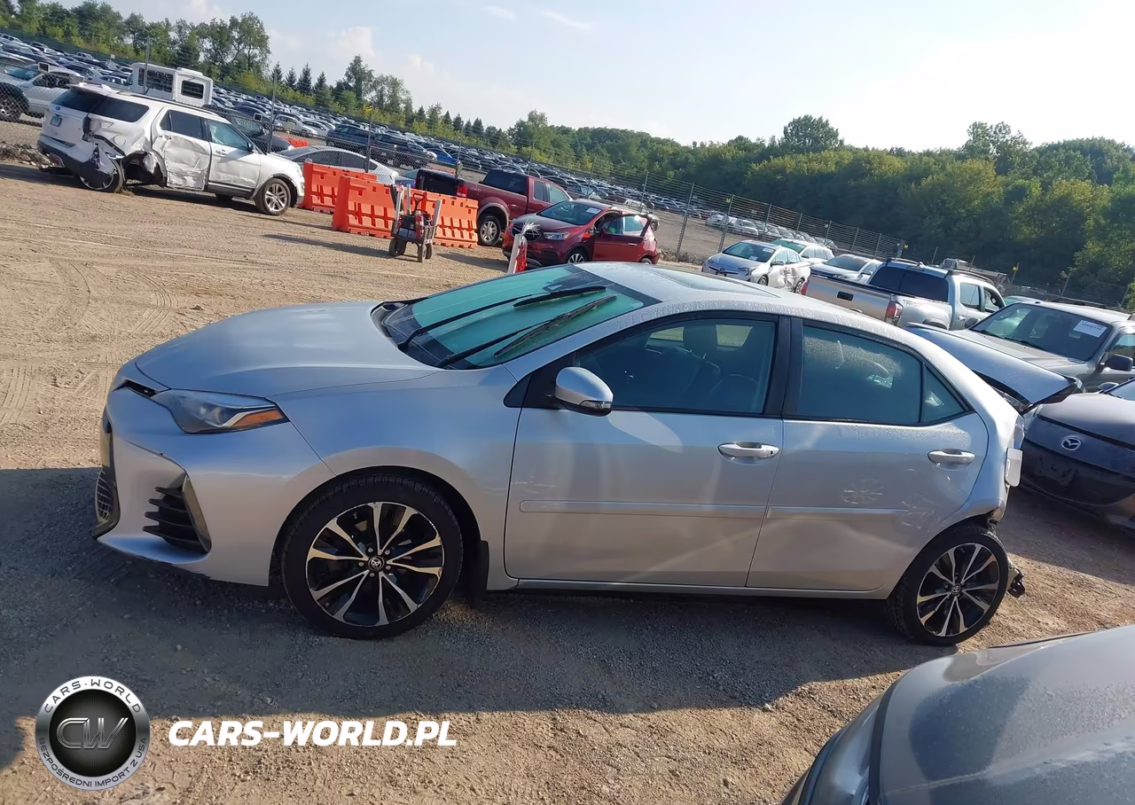 2017 Toyota Corolla Se VIN:2T1BURHE0HC827824 - 14