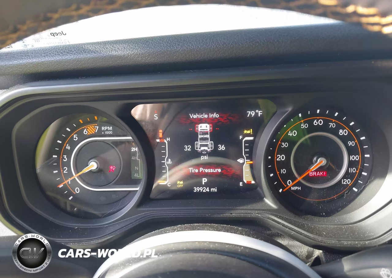 2024 Jeep Wrangler 4-Door Willys 4X4 VIN:1C4RJXDG0RW266651 - 7