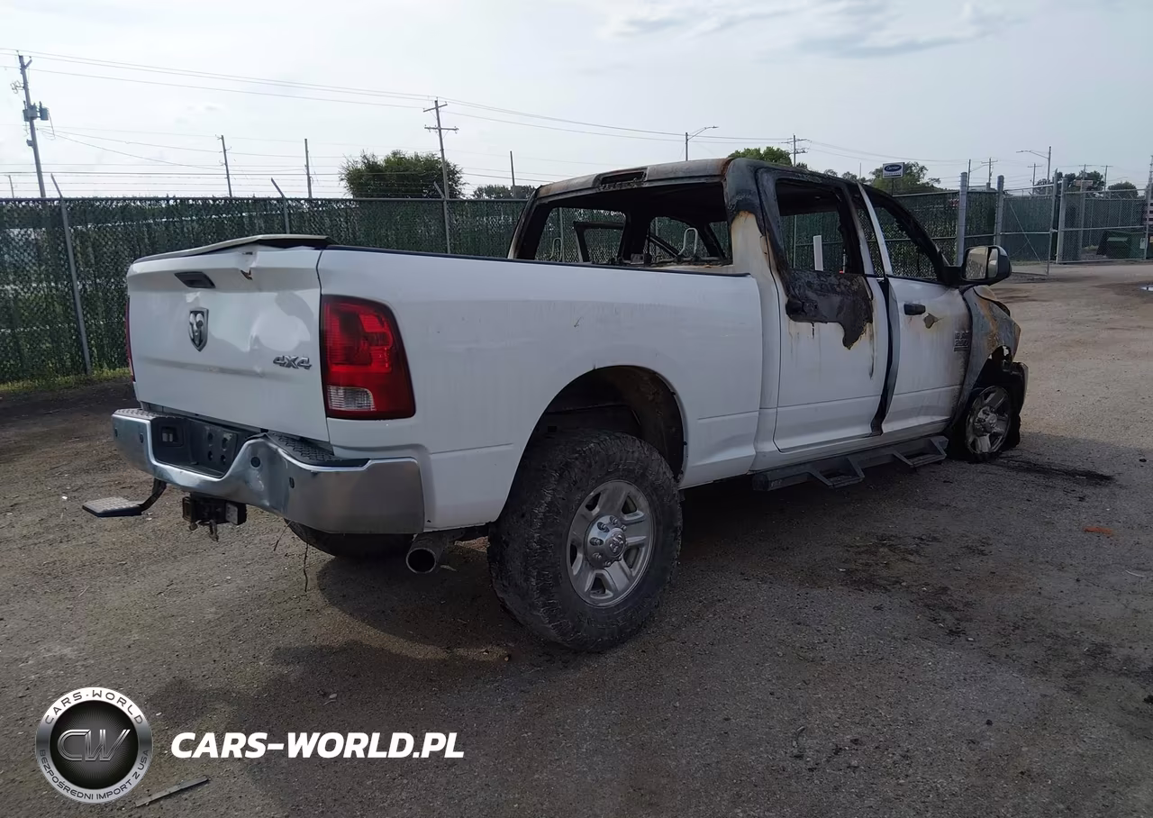 2018 Ram 2500 Tradesman 4X4 6'4 Box VIN:3C6UR5CJ1JG108687 - 4