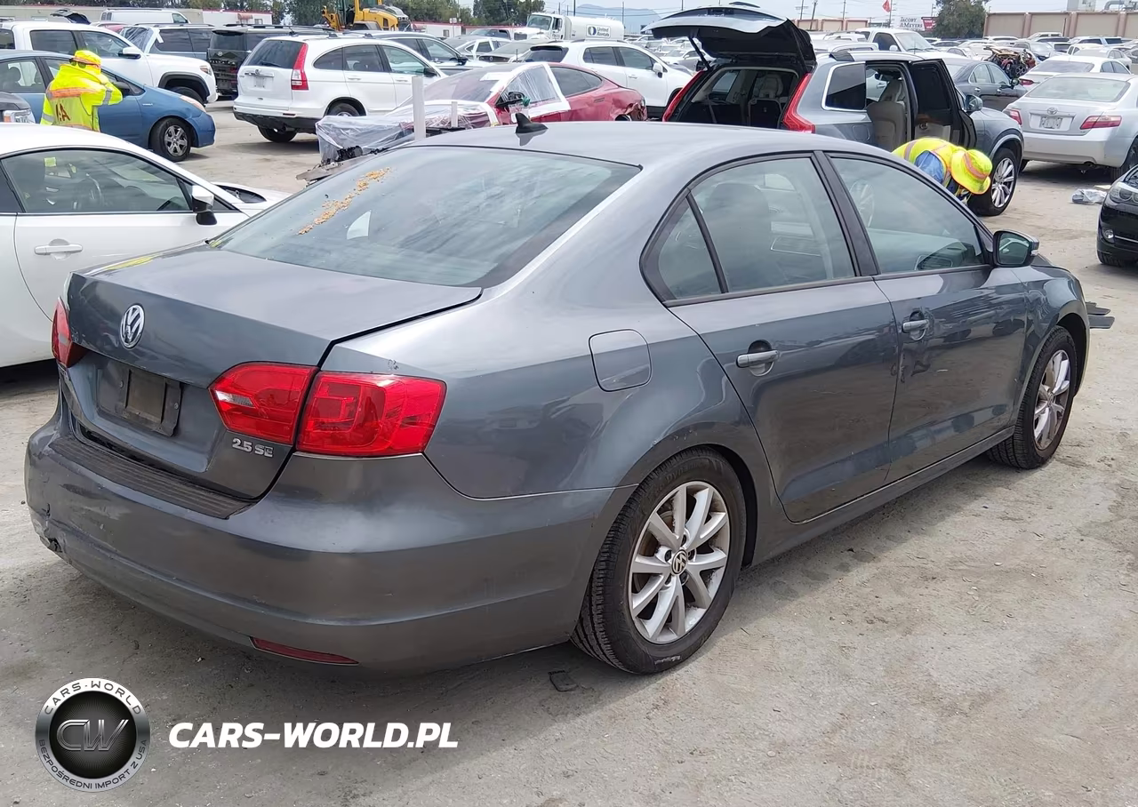 2012 Volkswagen Jetta 2.5L Se VIN:3VWDX7AJ4CM323429 - 4