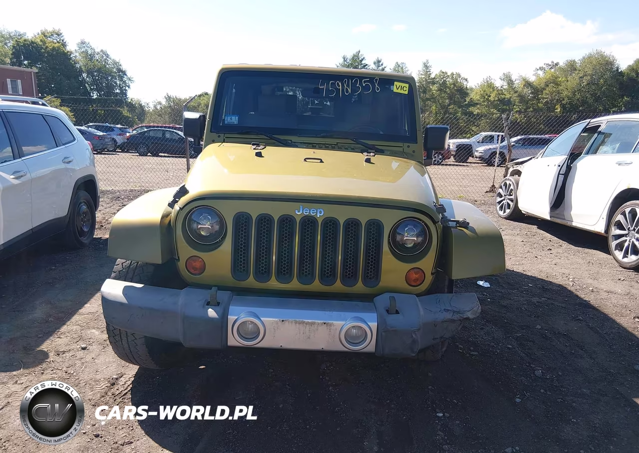 2008 Jeep Wrangler Sahara VIN:1J4FA54118L538623 - 12