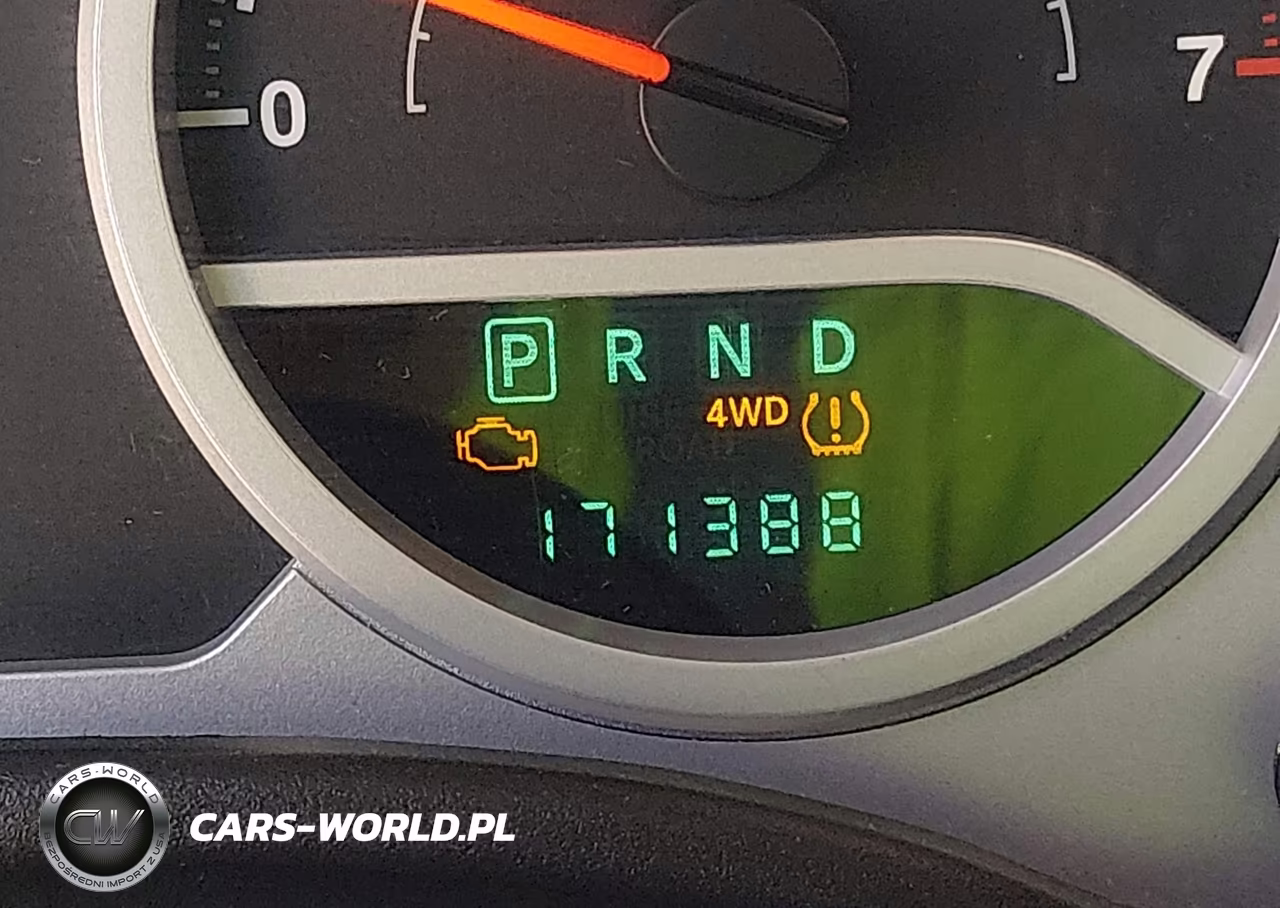 2008 Jeep Wrangler Sahara VIN:1J4FA54118L538623 - 15