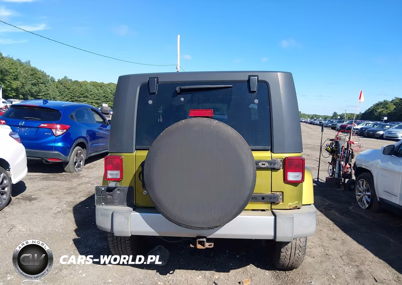 2008 Jeep Wrangler Sahara VIN:1J4FA54118L538623 - 16