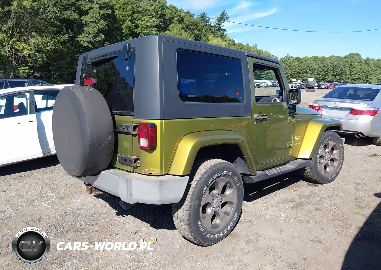 2008 Jeep Wrangler Sahara VIN:1J4FA54118L538623 - 4