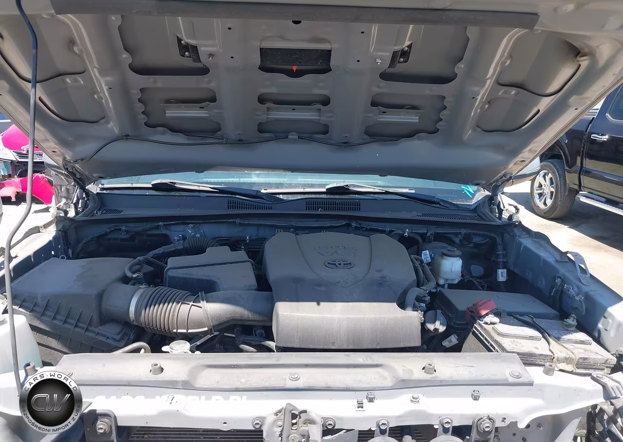 2021 Toyota Tacoma Trd Sport VIN:3TMAZ5CN2MM145090 - 10