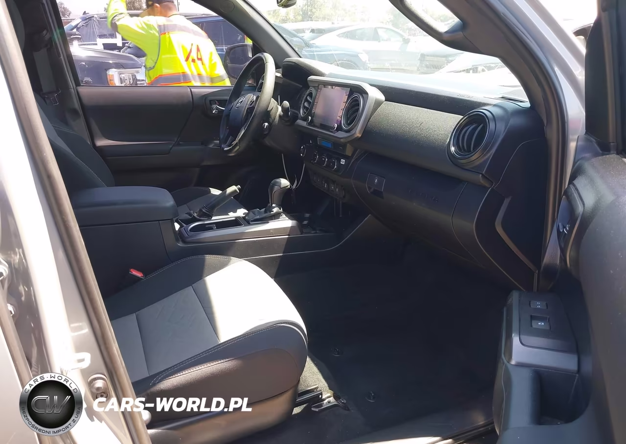 2021 Toyota Tacoma Trd Sport VIN:3TMAZ5CN2MM145090 - 5
