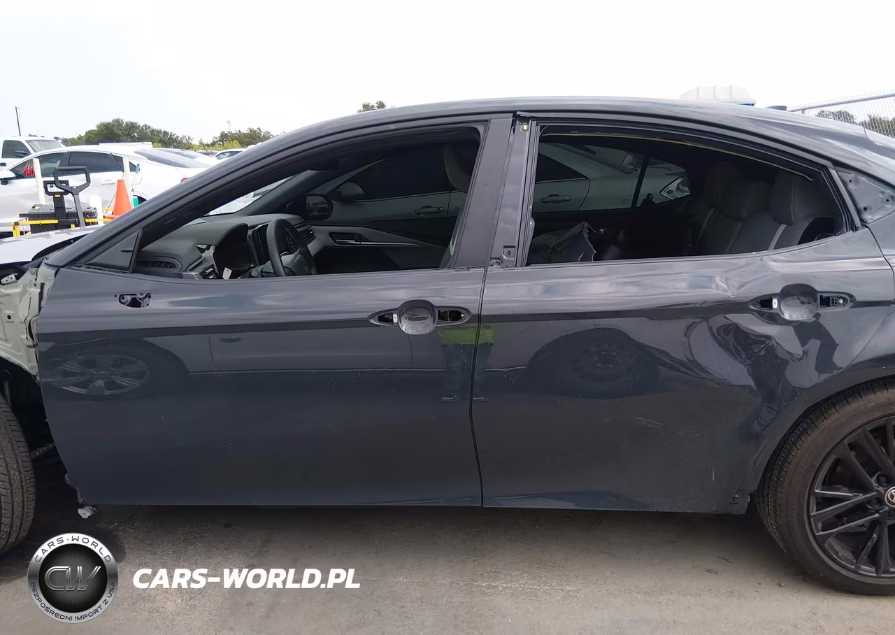 2026 Toyota Camry Se VIN:4T1DAACK8TU751213 - 15