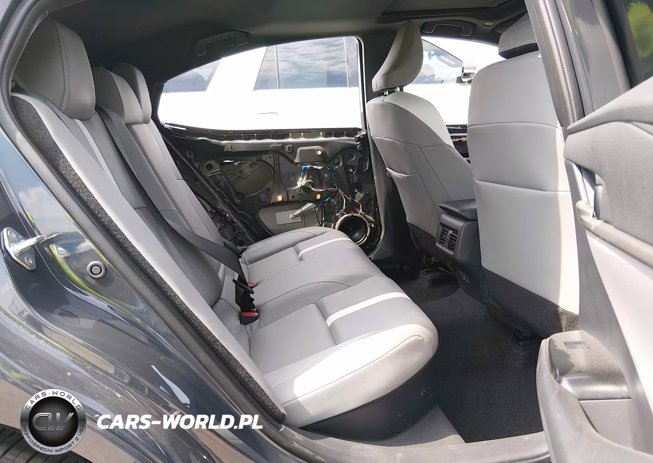 2026 Toyota Camry Se VIN:4T1DAACK8TU751213 - 8