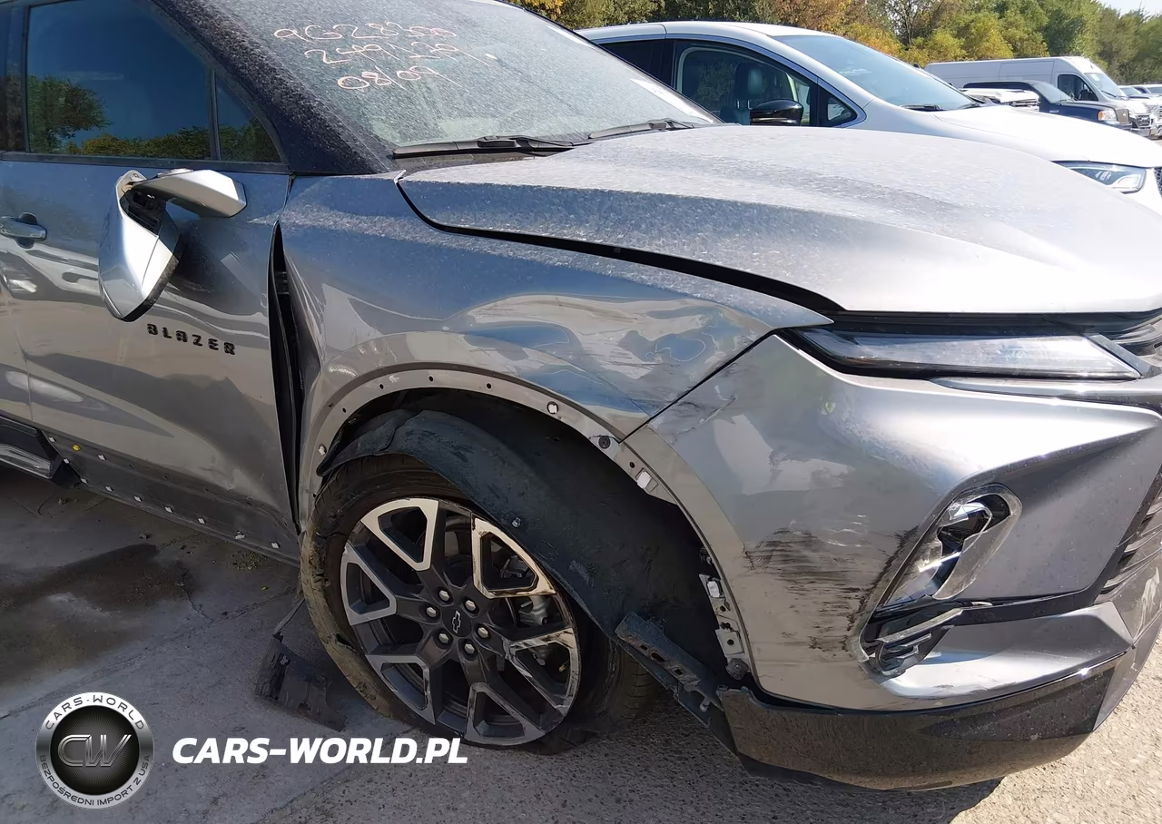 2025 Chevrolet Blazer Fwd Rs VIN:3GNKBERS4SS249179 - 17