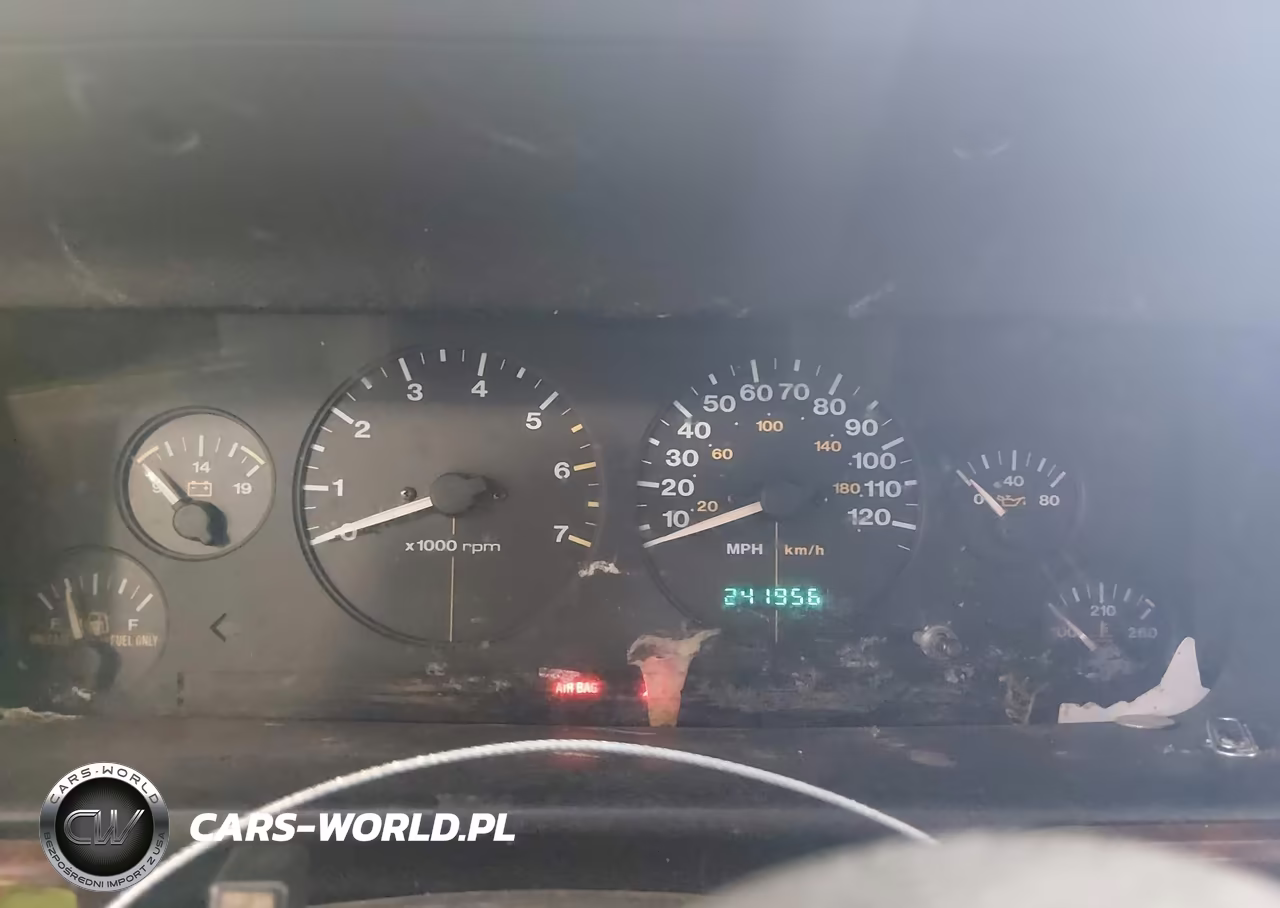 1998 Jeep Grand Cherokee Laredo VIN:1J4GZ48Y1WC253108 - 7