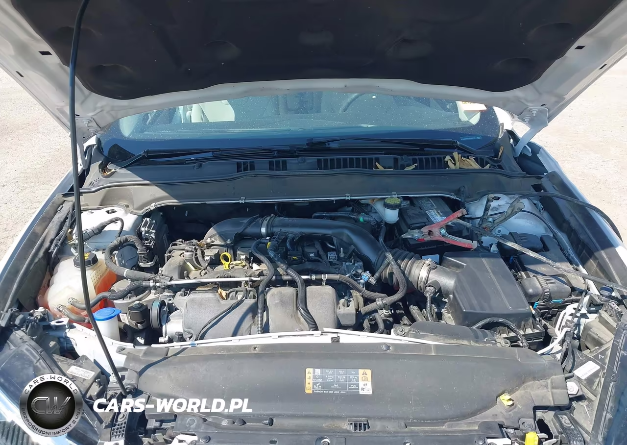 2018 Ford Fusion Titanium VIN:3FA6P0K93JR256710 - 10