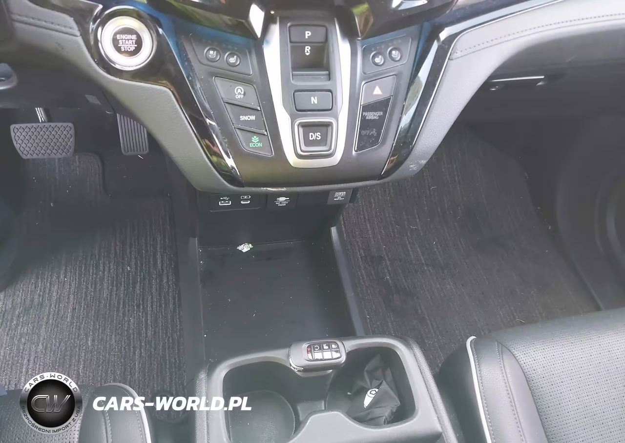 2025 Honda Odyssey Elite VIN:5FNRL6H90SB016997 - 11
